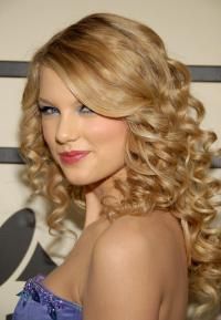 Taylor Swift Pfoto - Selena Gomez - Taylor Swith